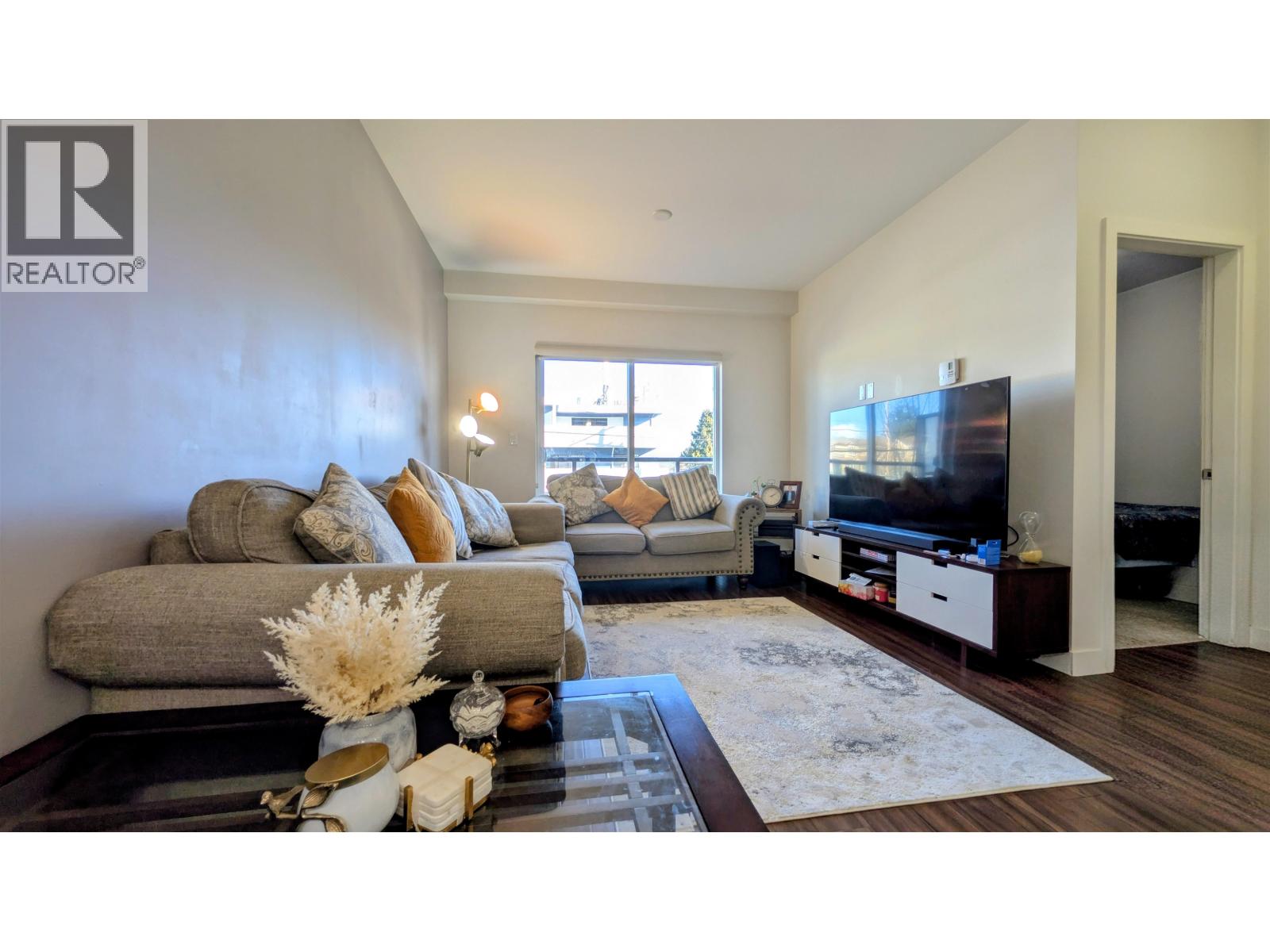 211 7727 Royal Oak Avenue, Burnaby, British Columbia  V5J 4K2 - Photo 10 - R3089085