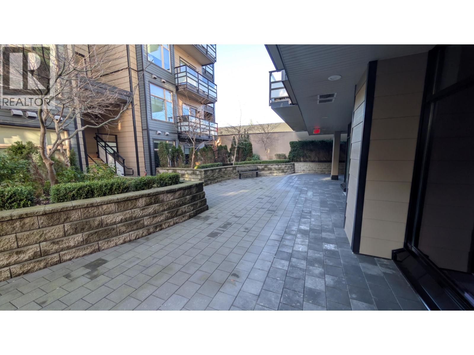 211 7727 Royal Oak Avenue, Burnaby, British Columbia  V5J 4K2 - Photo 18 - R3089085