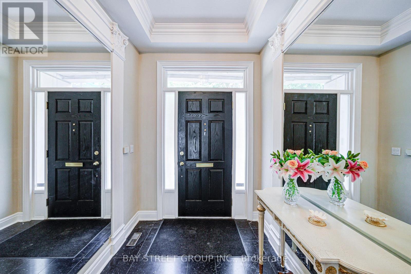 529 Davenport Road, Toronto, Ontario  M5R 3R5 - Photo 2 - C12781618