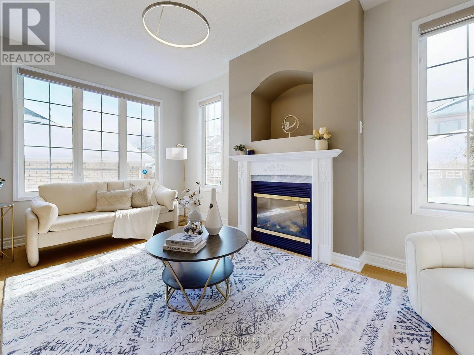 5 Ambercroft Street, Markham, Ontario  L6E 1L4 - Photo 5 - N12780978