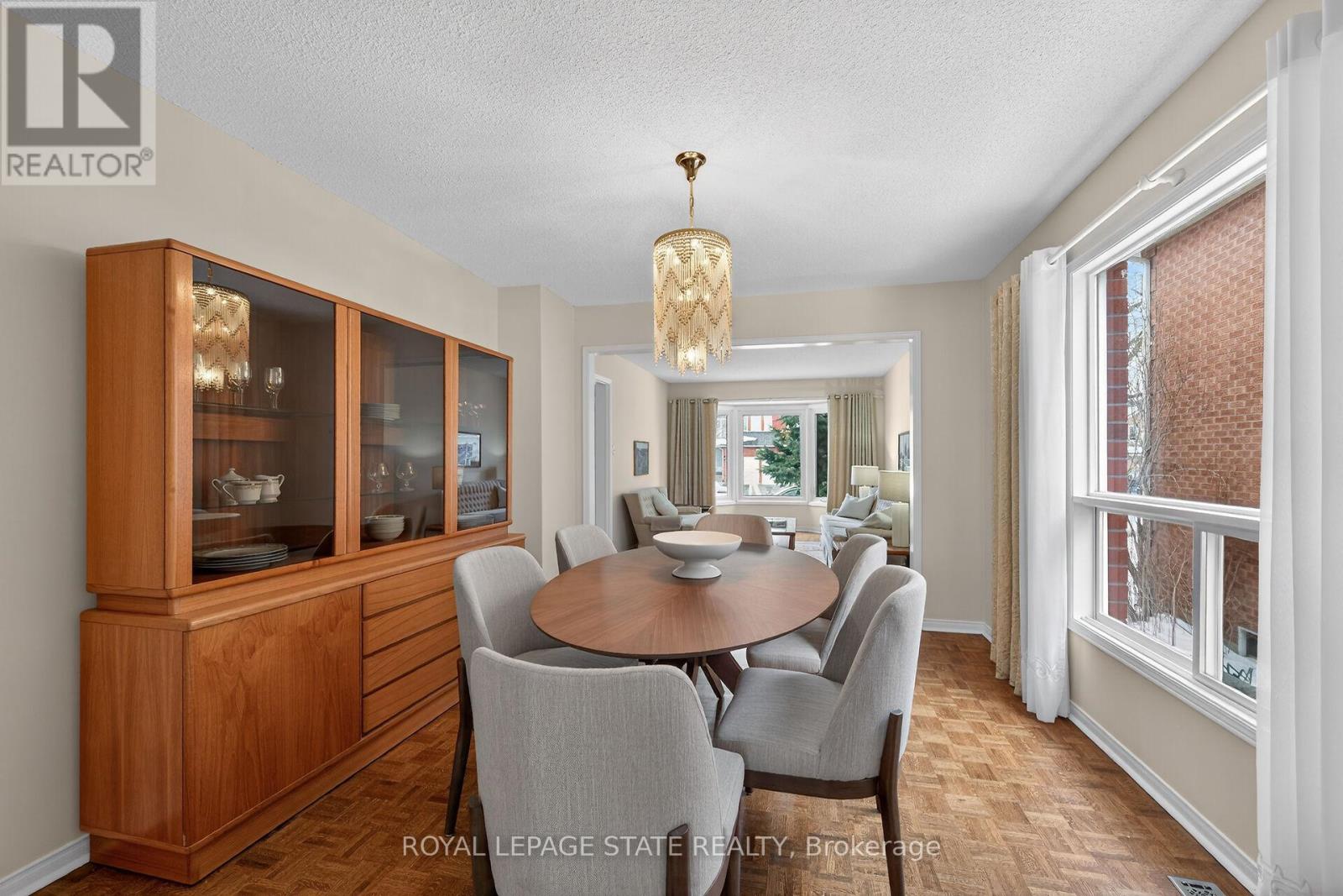 134 Huntingwood Avenue, Hamilton (Dundas), Ontario  L9H 6X7 - Photo 6 - X12777796