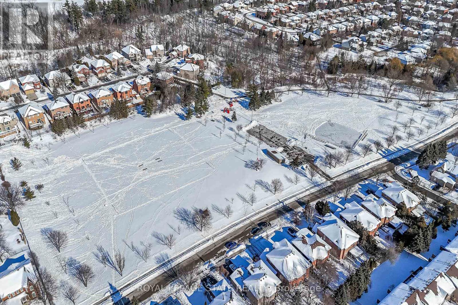 134 Huntingwood Avenue, Hamilton (Dundas), Ontario  L9H 6X7 - Photo 44 - X12777796