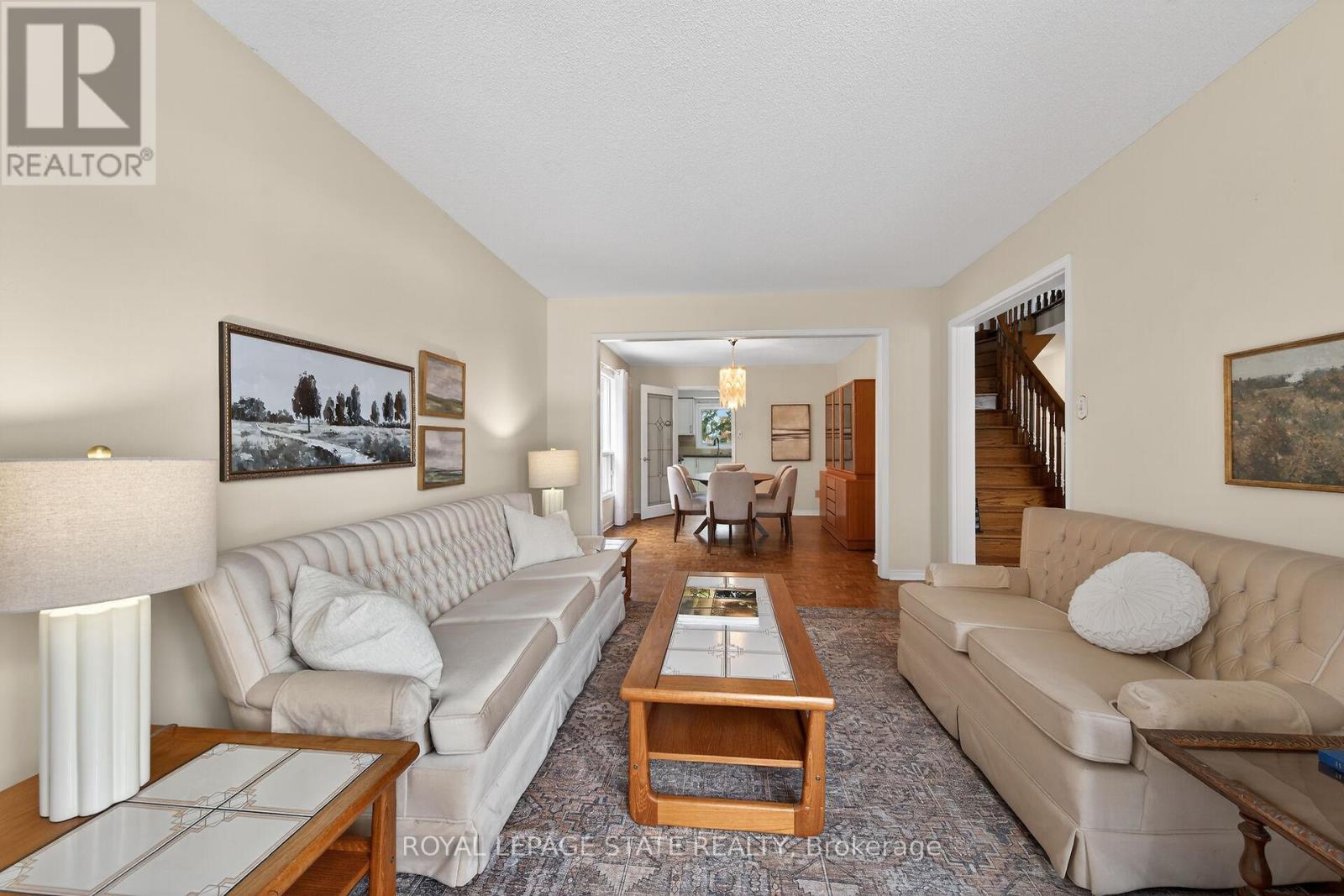 134 Huntingwood Avenue, Hamilton (Dundas), Ontario  L9H 6X7 - Photo 4 - X12777796