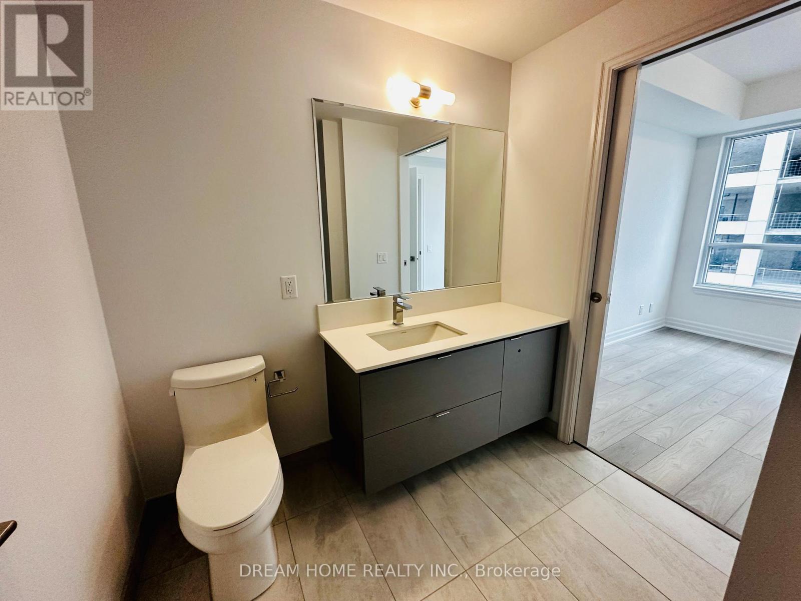 3203 - 36 Elm Drive W, Mississauga, Ontario  L5B 4M2 - Photo 8 - W12781604