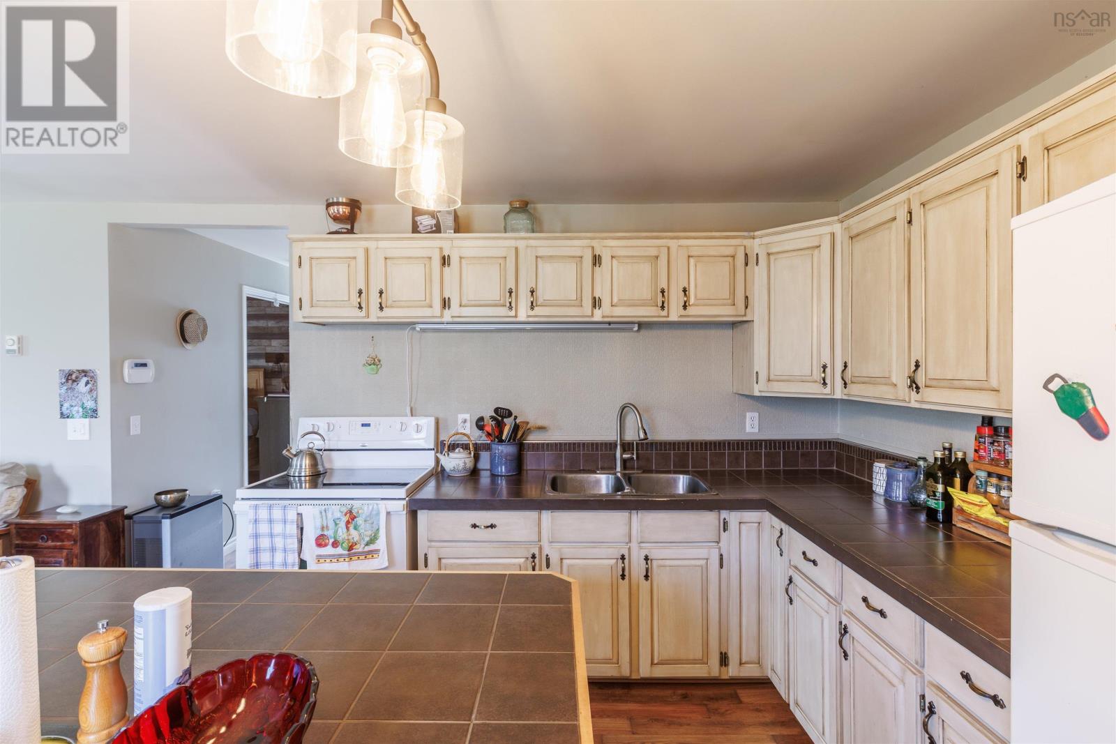 1657 Hectanooga Road, Mayflower, Nova Scotia  B0W 2Y0 - Photo 8 - 202602607