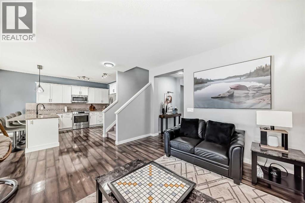 6 Canals Court Sw, Airdrie, Alberta  T4B 0S6 - Photo 7 - A2285268