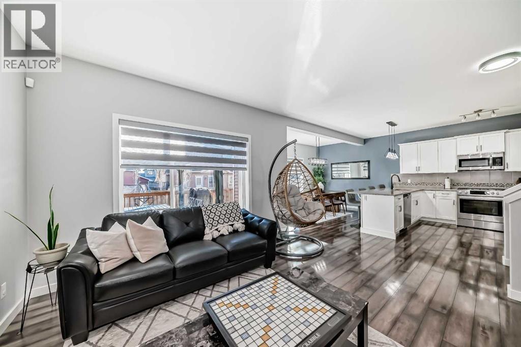 6 Canals Court Sw, Airdrie, Alberta  T4B 0S6 - Photo 8 - A2285268