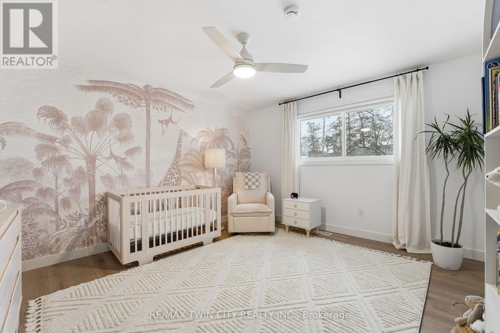 45 Parkside Drive, Brantford, Ontario  N3T 5G3 - Photo 18 - X12781616