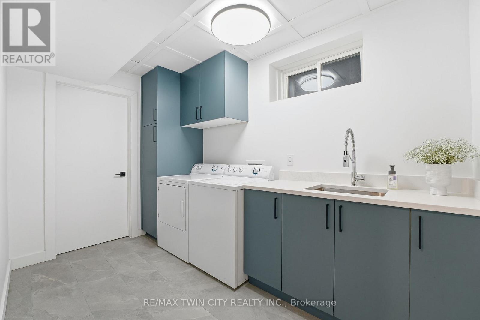 45 Parkside Drive, Brantford, Ontario  N3T 5G3 - Photo 25 - X12781616