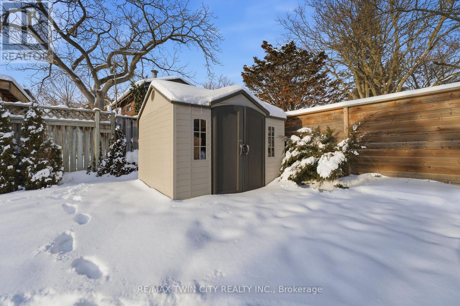 45 Parkside Drive, Brantford, Ontario  N3T 5G3 - Photo 32 - X12781616