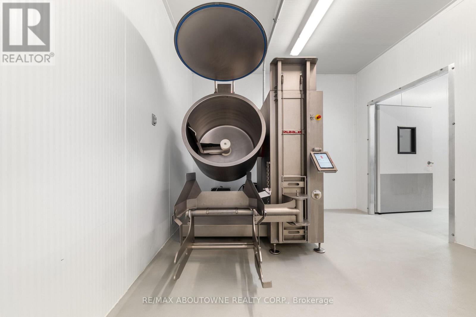 842 Hamilton Road, Quinte West, Ontario  K8N 4Z5 - Photo 36 - X12781624