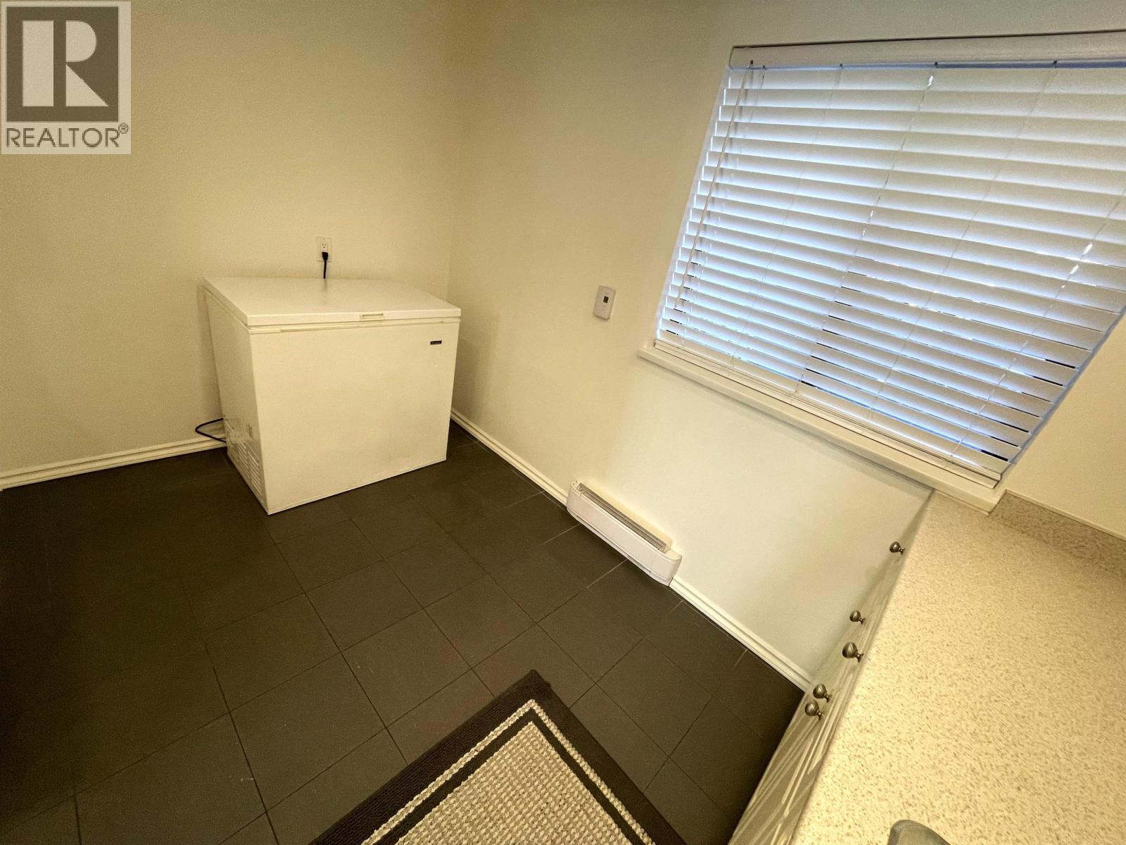 8132 Laval Place, Vancouver, British Columbia  V5S 4B2 - Photo 8 - R3088937