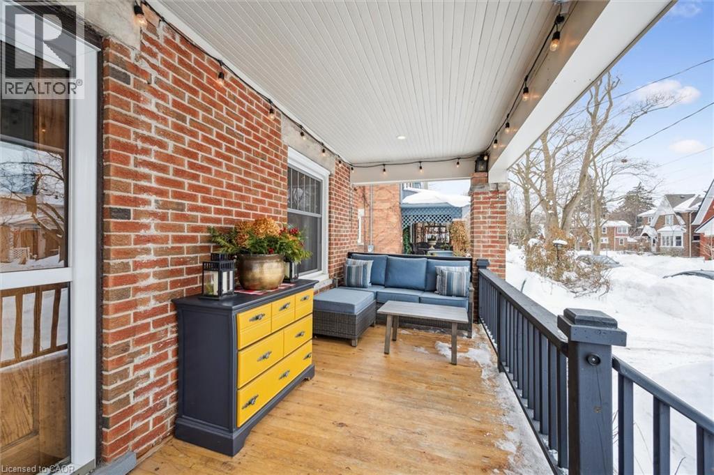 126 Pandora Avenue N, Kitchener, Ontario  N2H 3C8 - Photo 3 - 40804315