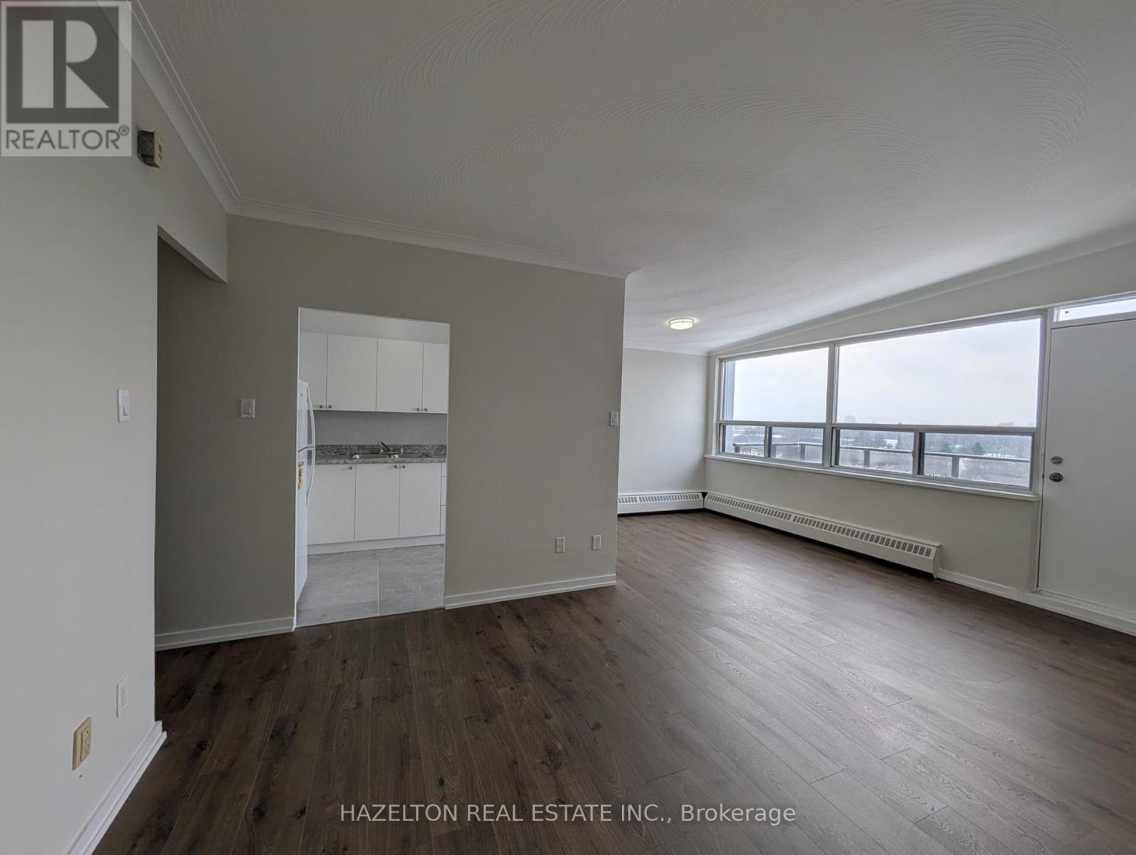 701 - 57 PARKWOODS VILLAGE DRIVE, Toronto, Ontario