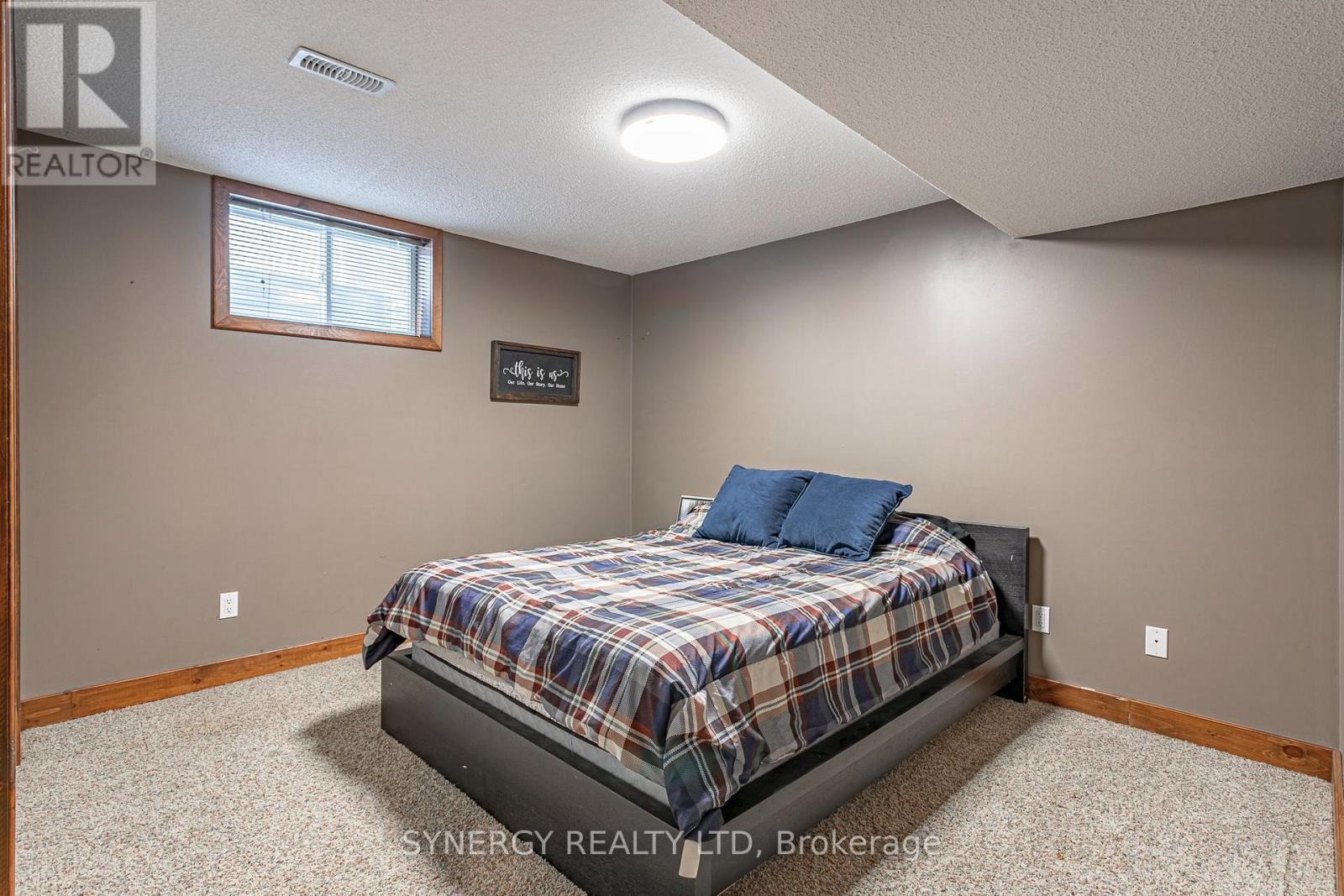 29 Juniper Crescent, Strathroy-Caradoc, Ontario  N7G 4G4 - Photo 22 - X12781636