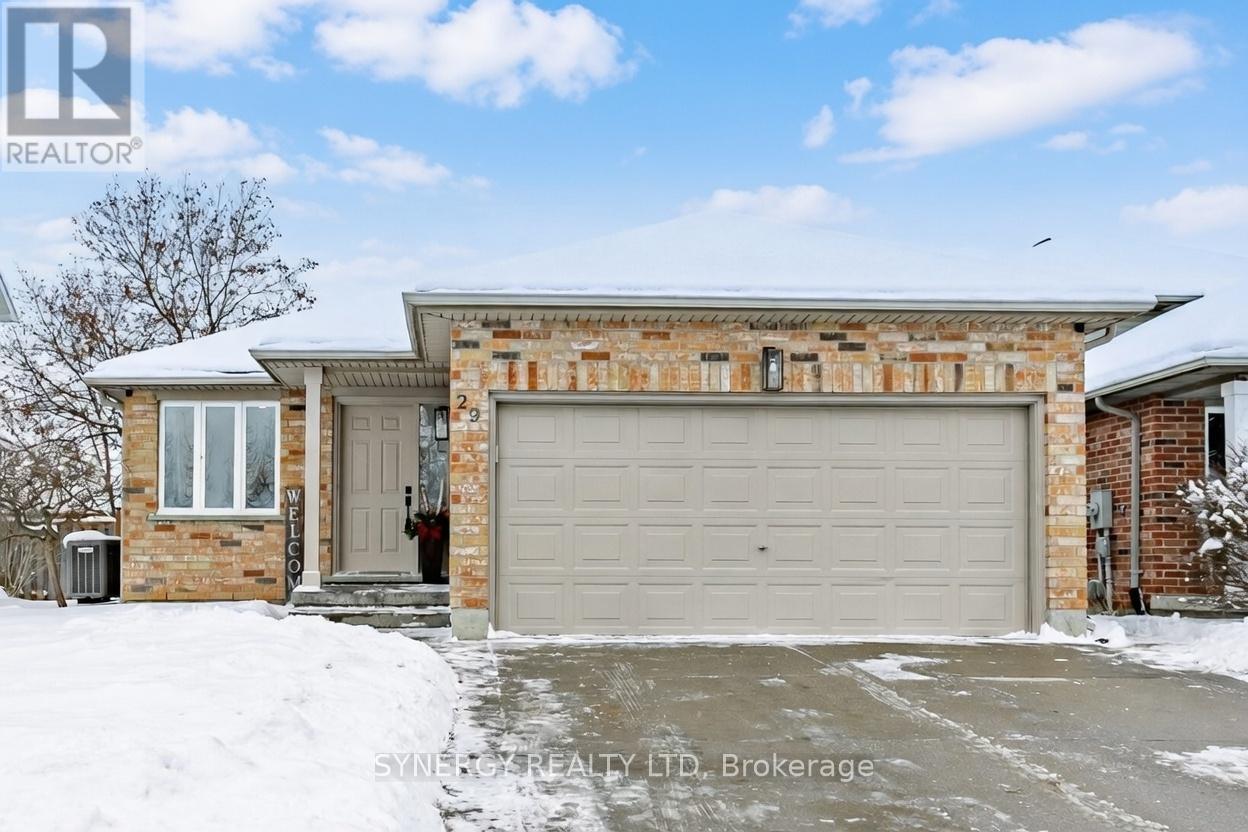 29 Juniper Crescent, Strathroy-Caradoc, Ontario  N7G 4G4 - Photo 3 - X12781636