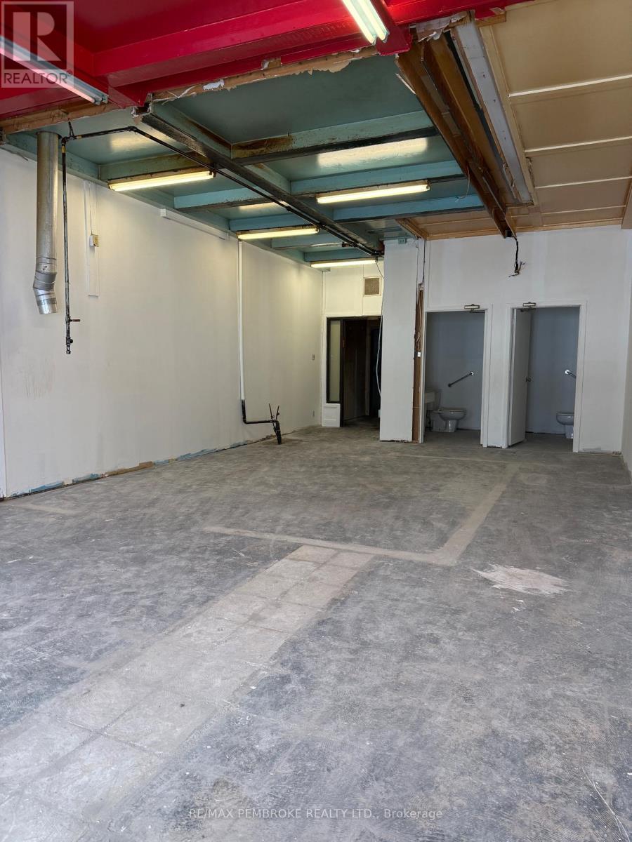 3 & 4 - 595 Pembroke Street E, Pembroke, Ontario  K8A 3L7 - Photo 17 - X12781656