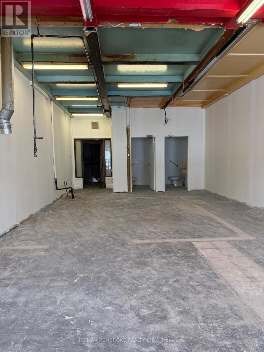 3 & 4 - 595 Pembroke Street E, Pembroke, Ontario  K8A 3L7 - Photo 18 - X12781656