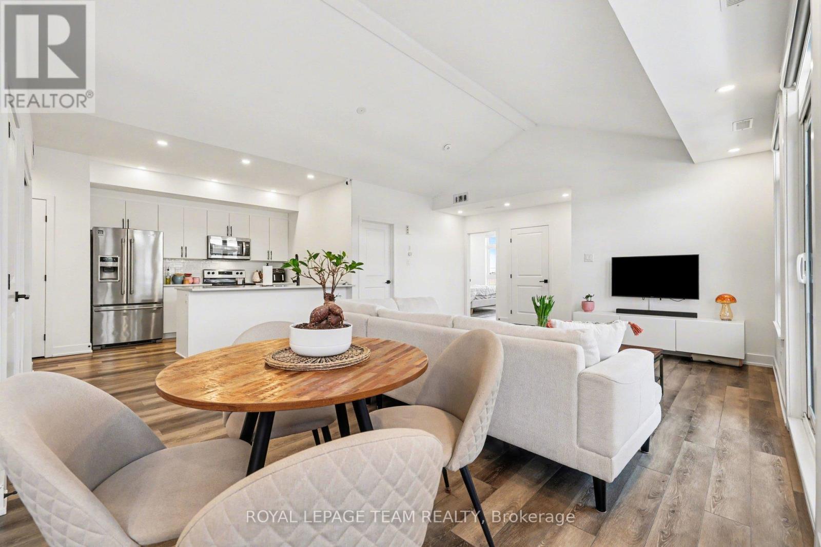 I - 35 Overberg Way, Ottawa, Ontario  K2S 0W1 - Photo 8 - X12781630