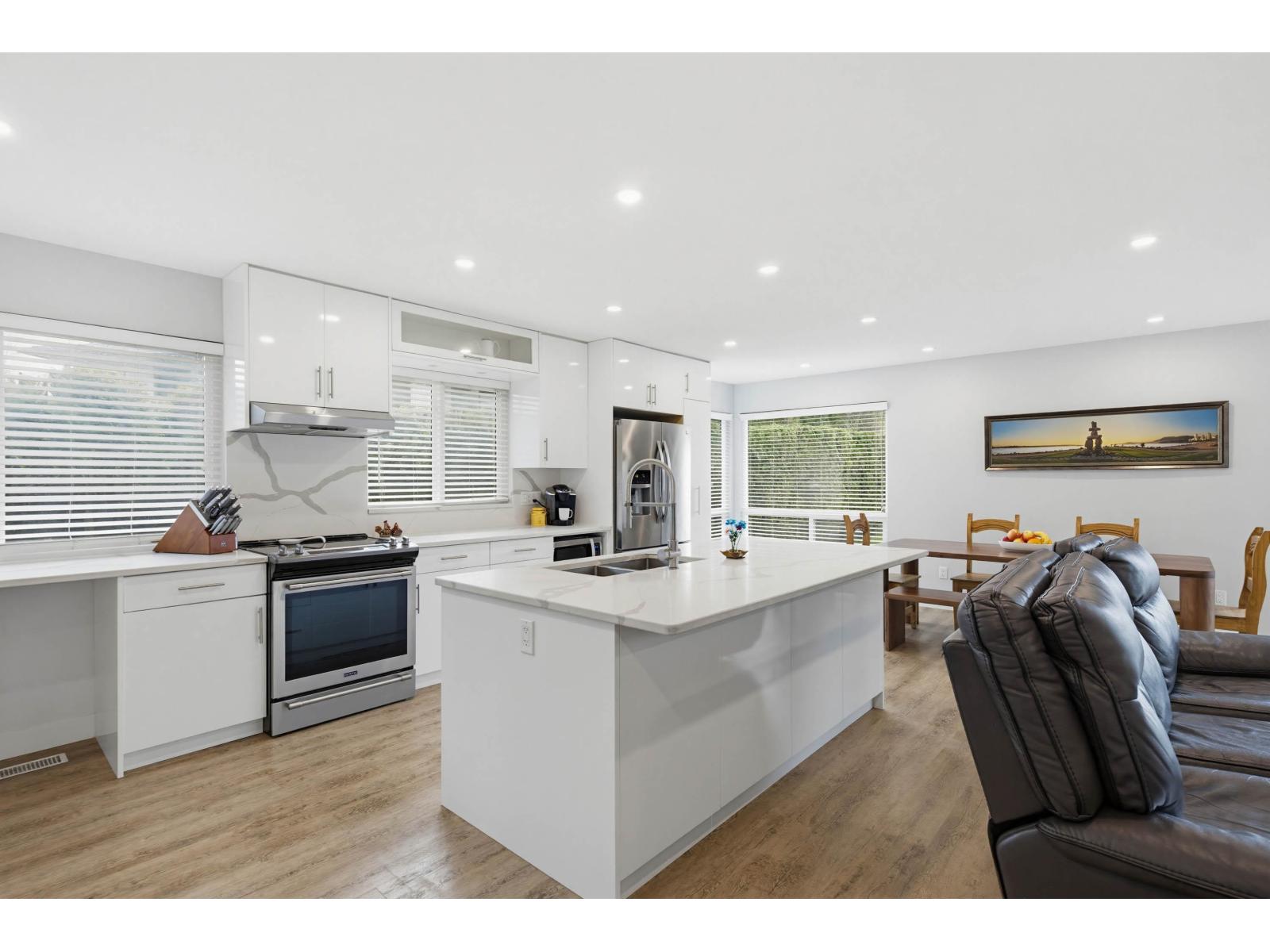 9490 206a Street, Langley, British Columbia  V1M 1H9 - Photo 5 - R3088708