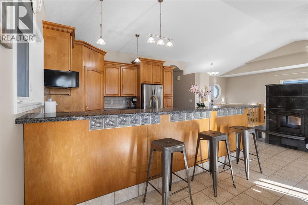 149 Sharp Hill Drive, Rural Rocky View County, Alberta  T4A 0P1 - Photo 9 - A2284437