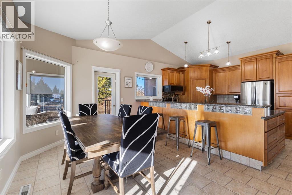 149 Sharp Hill Drive, Rural Rocky View County, Alberta  T4A 0P1 - Photo 10 - A2284437