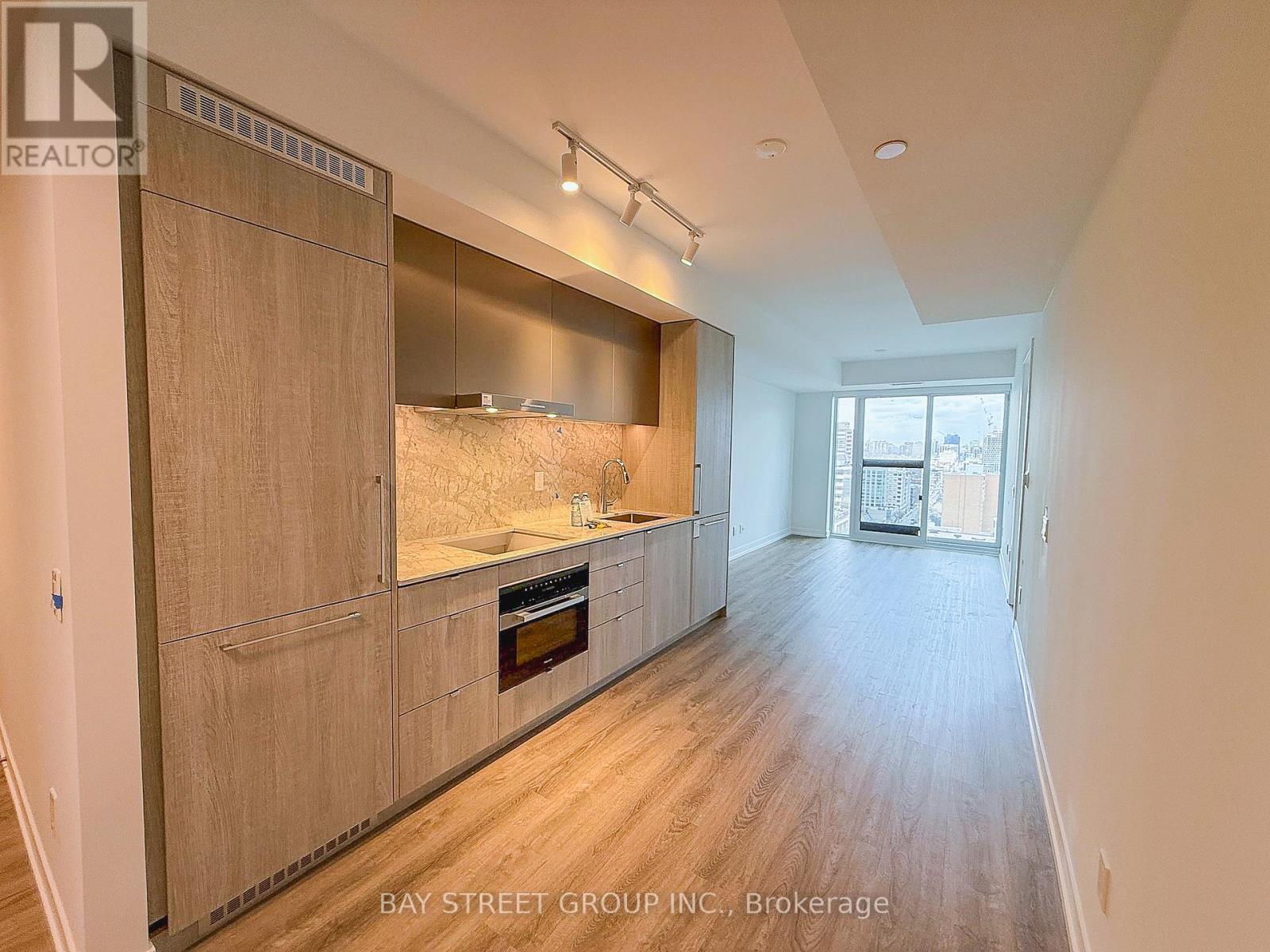 1906 - 771 Yonge Street, Toronto, Ontario  M4W 0B8 - Photo 4 - C12781674