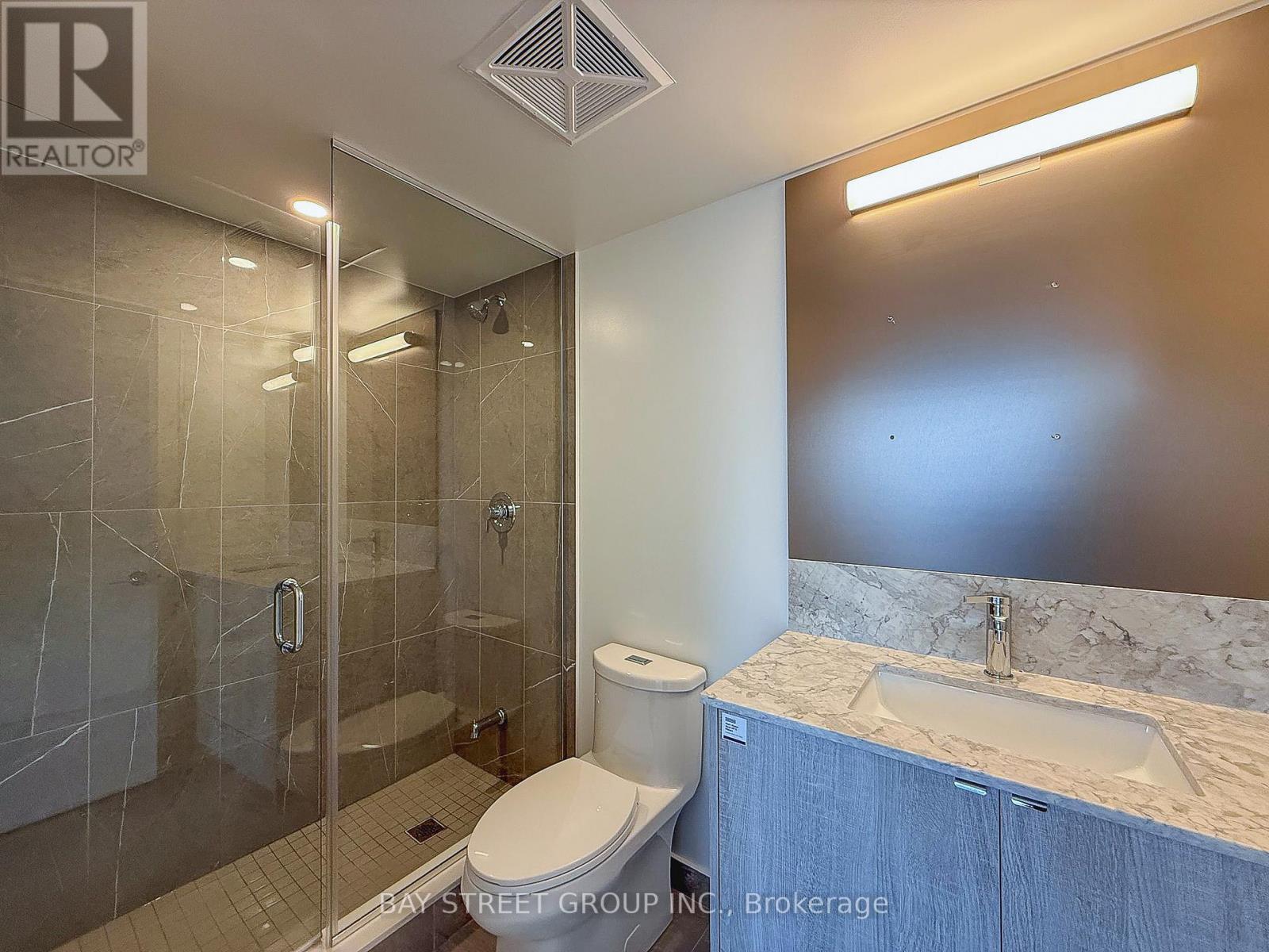 1906 - 771 Yonge Street, Toronto, Ontario  M4W 0B8 - Photo 8 - C12781674