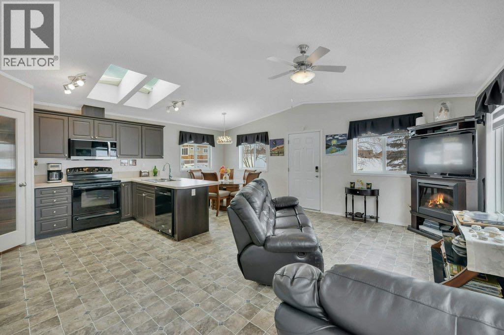 4079, 25054 Pine Lake Road S, Rural Red Deer County, Alberta  T0M 1R0 - Photo 9 - A2281380