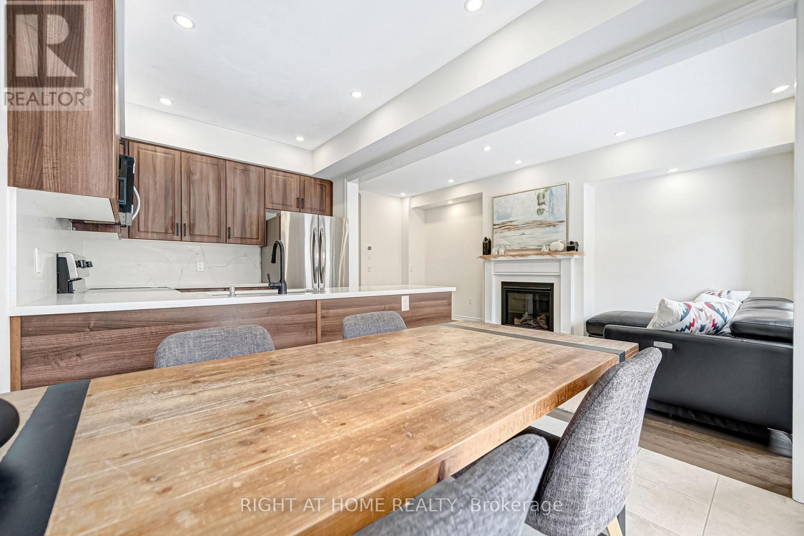 52 Veterans Street, Bradford West Gwillimbury, Ontario  L3Z 4L4 - Photo 22 - N12781670