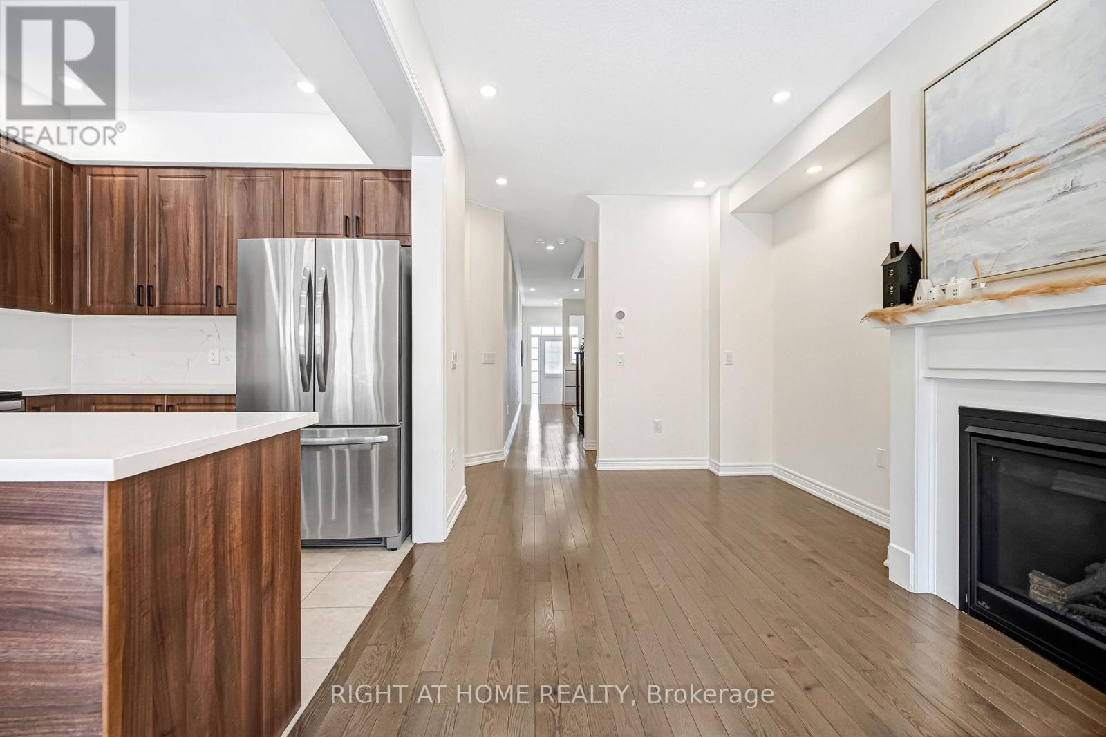 52 Veterans Street, Bradford West Gwillimbury, Ontario  L3Z 4L4 - Photo 26 - N12781670