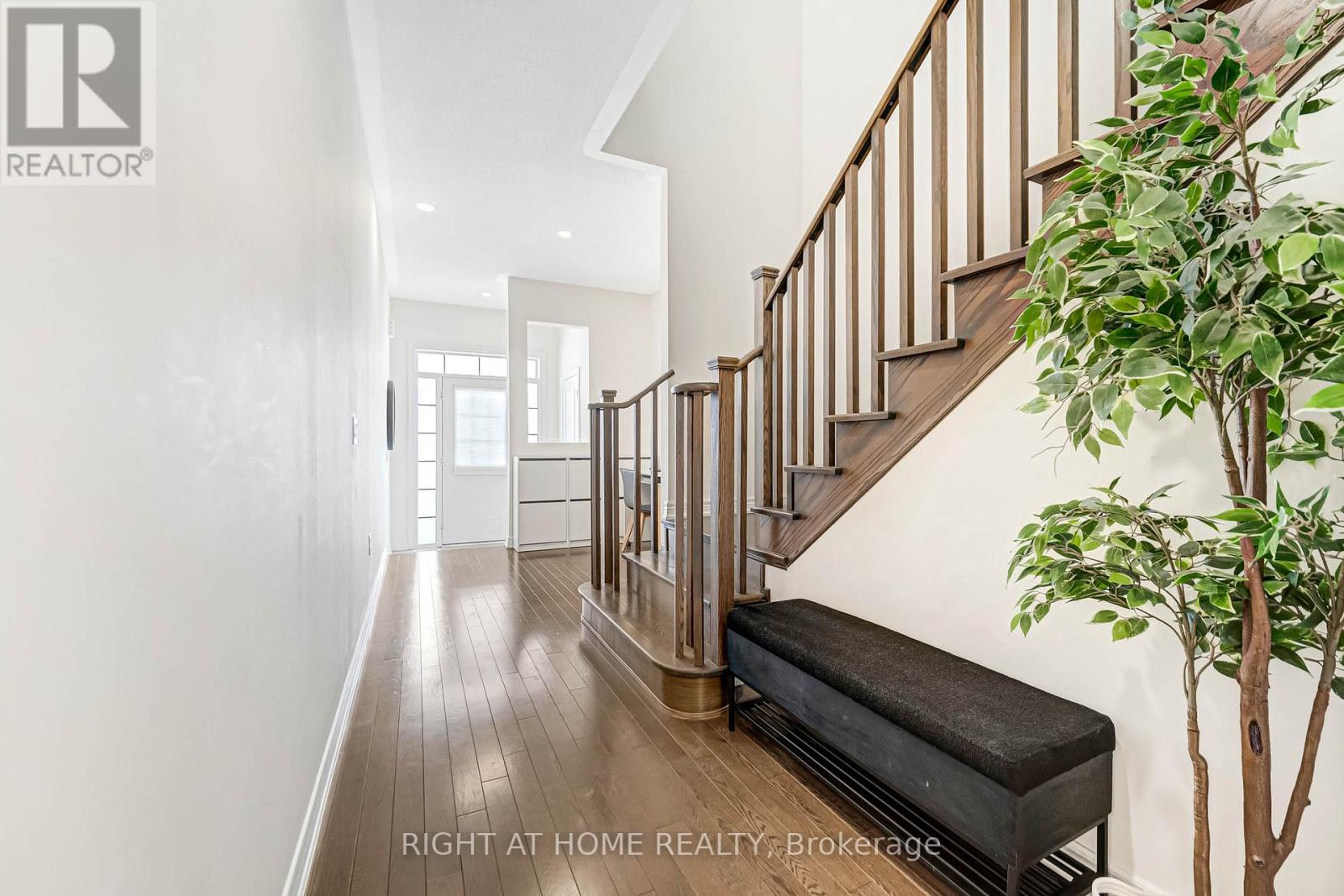 52 Veterans Street, Bradford West Gwillimbury, Ontario  L3Z 4L4 - Photo 28 - N12781670