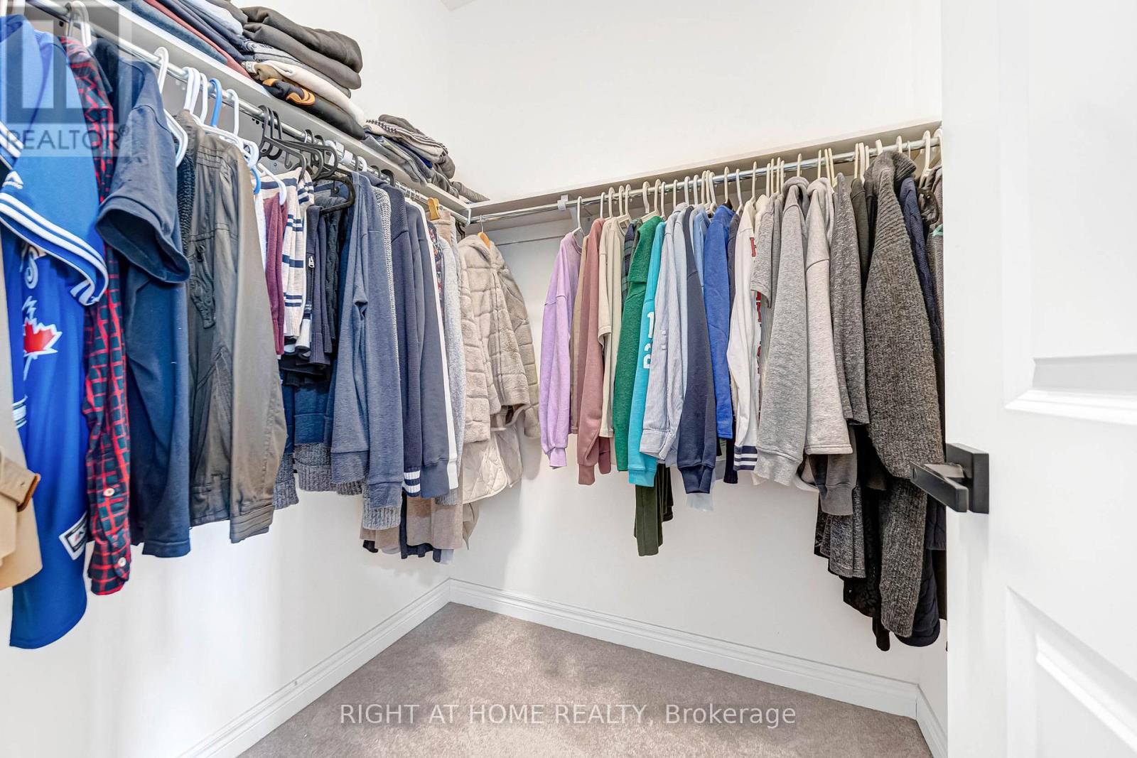 52 Veterans Street, Bradford West Gwillimbury, Ontario  L3Z 4L4 - Photo 35 - N12781670