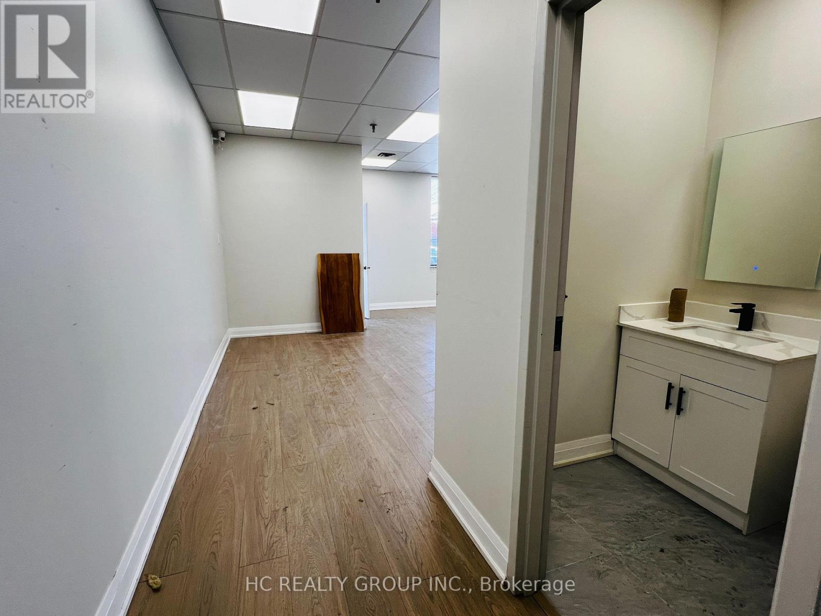 13 - 25 West Beaver Creek Road W, Richmond Hill (Beaver Creek Business Park), Ontario  L4B 1K4 - Photo 7 - N12640064