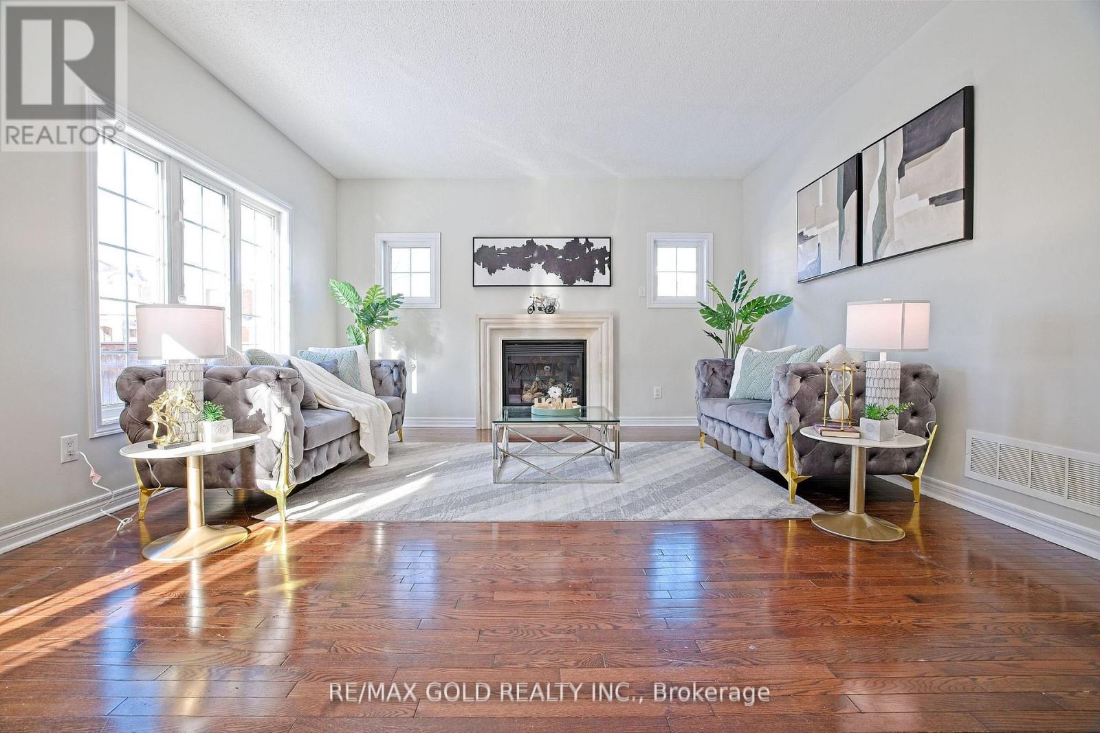 69 Calderstone Road, Brampton, Ontario  L6P 2A7 - Photo 7 - W12781652