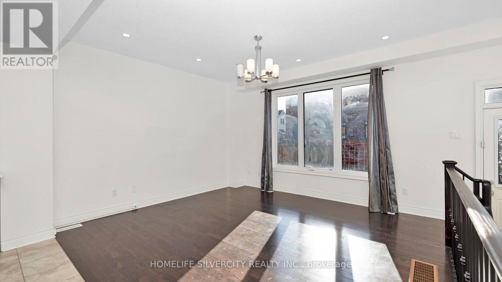 6 Andretti Crescent, Brampton, Ontario  L6X 0E4 - Photo 18 - W12781658