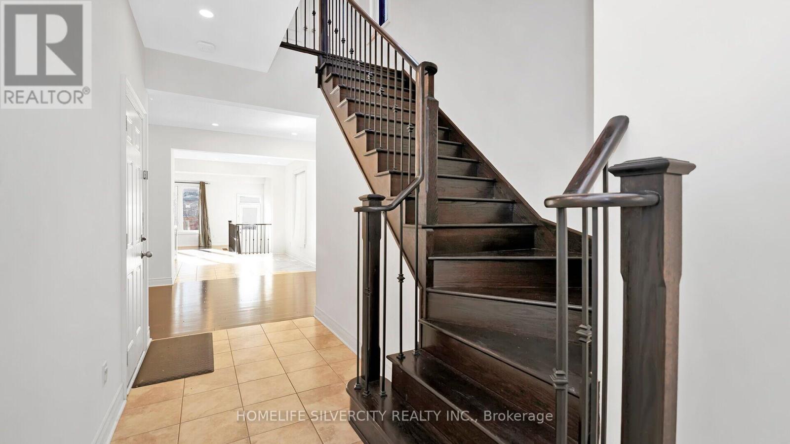 6 Andretti Crescent, Brampton, Ontario  L6X 0E4 - Photo 21 - W12781658