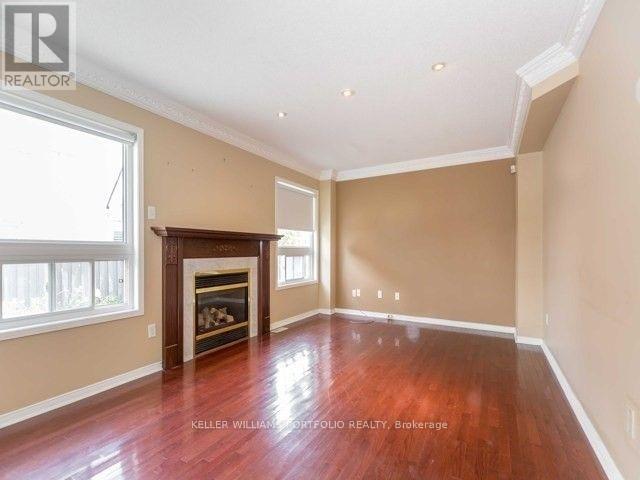 24 Conklin Drive, Brampton, Ontario  L7A 3P5 - Photo 5 - W12781666