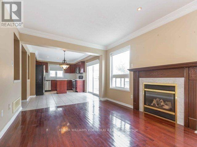 24 Conklin Drive, Brampton, Ontario  L7A 3P5 - Photo 6 - W12781666