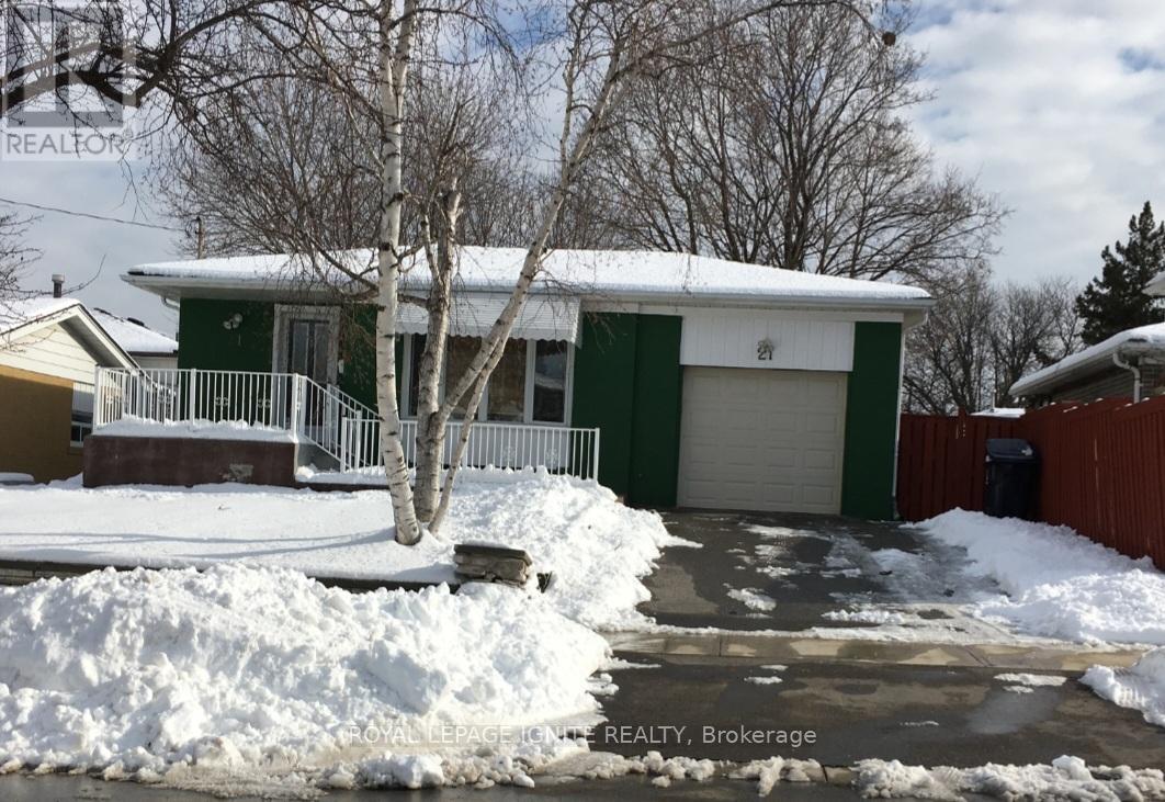 Main - 21 Humheller Road, Toronto, Ontario  M9W 5K2 - Photo 17 - W12781676