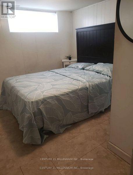 18 Margrath Place, Toronto, Ontario  M9C 4L2 - Photo 10 - W12781678