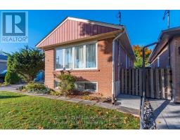 18 MARGRATH PLACE, Toronto, Ontario