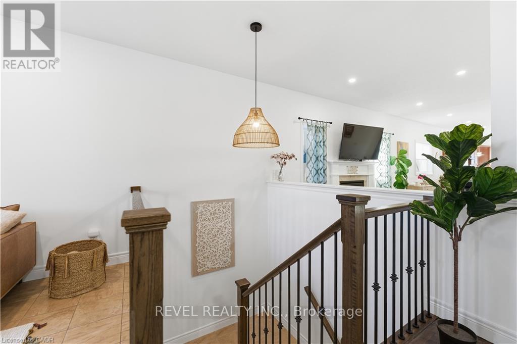 487 Glover Road, Hamilton, Ontario  L8E 5C6 - Photo 7 - X12781634