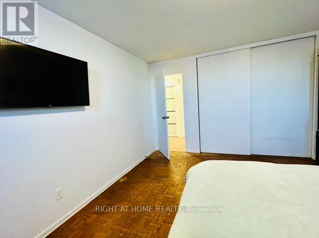 207 - 215 Glenridge Avenue, St. Catharines, Ontario  L2T 3J7 - Photo 15 - X12781648