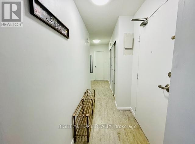 207 - 215 Glenridge Avenue, St. Catharines, Ontario  L2T 3J7 - Photo 8 - X12781648