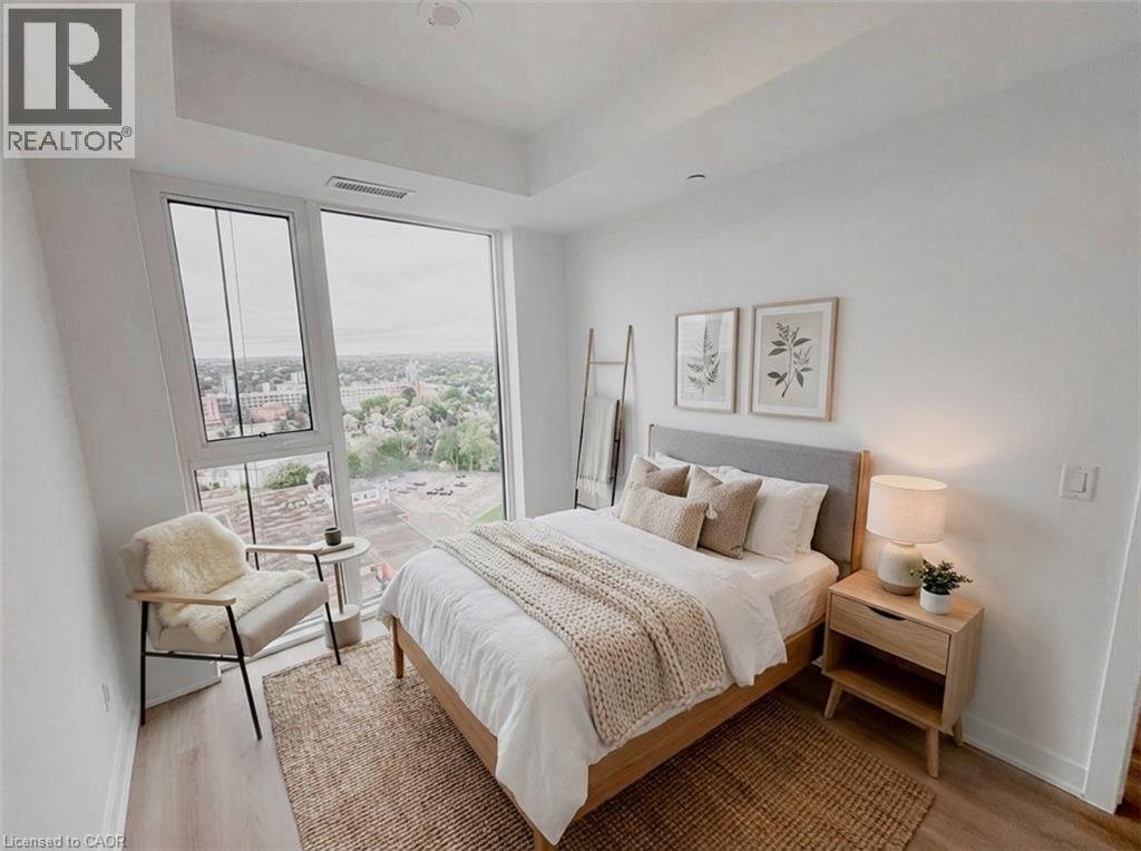 25 Wellington Street S Unit# 2004, Kitchener, Ontario  N2G 0G5 - Photo 2 - 40769236