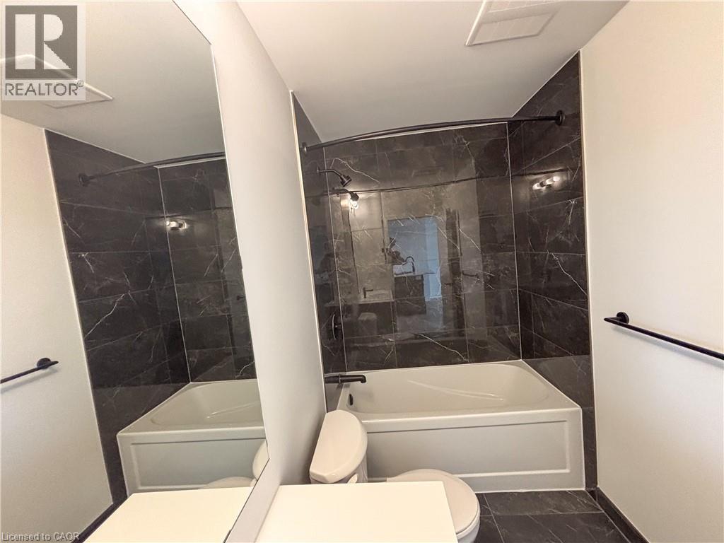 25 Wellington Street S Unit# 2004, Kitchener, Ontario  N2G 0G5 - Photo 14 - 40769236