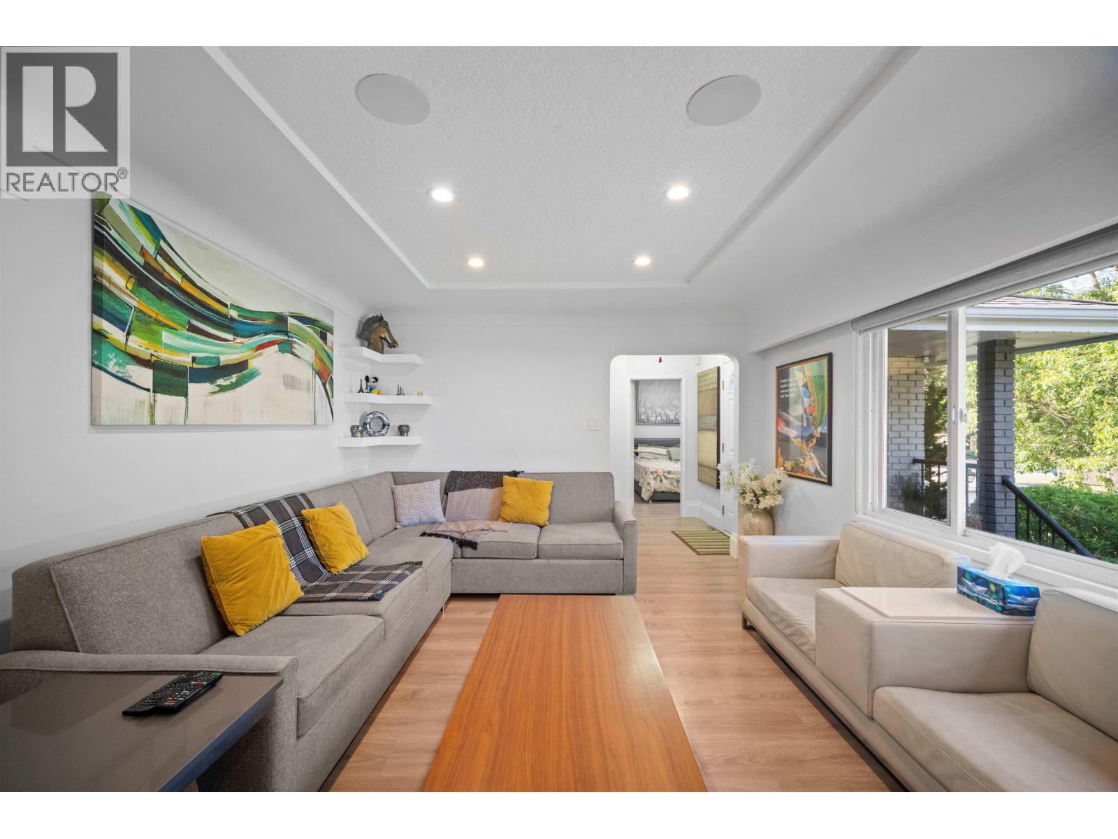 6978 Mckinnon Street, Vancouver, British Columbia  V5S 3G5 - Photo 3 - R3089198