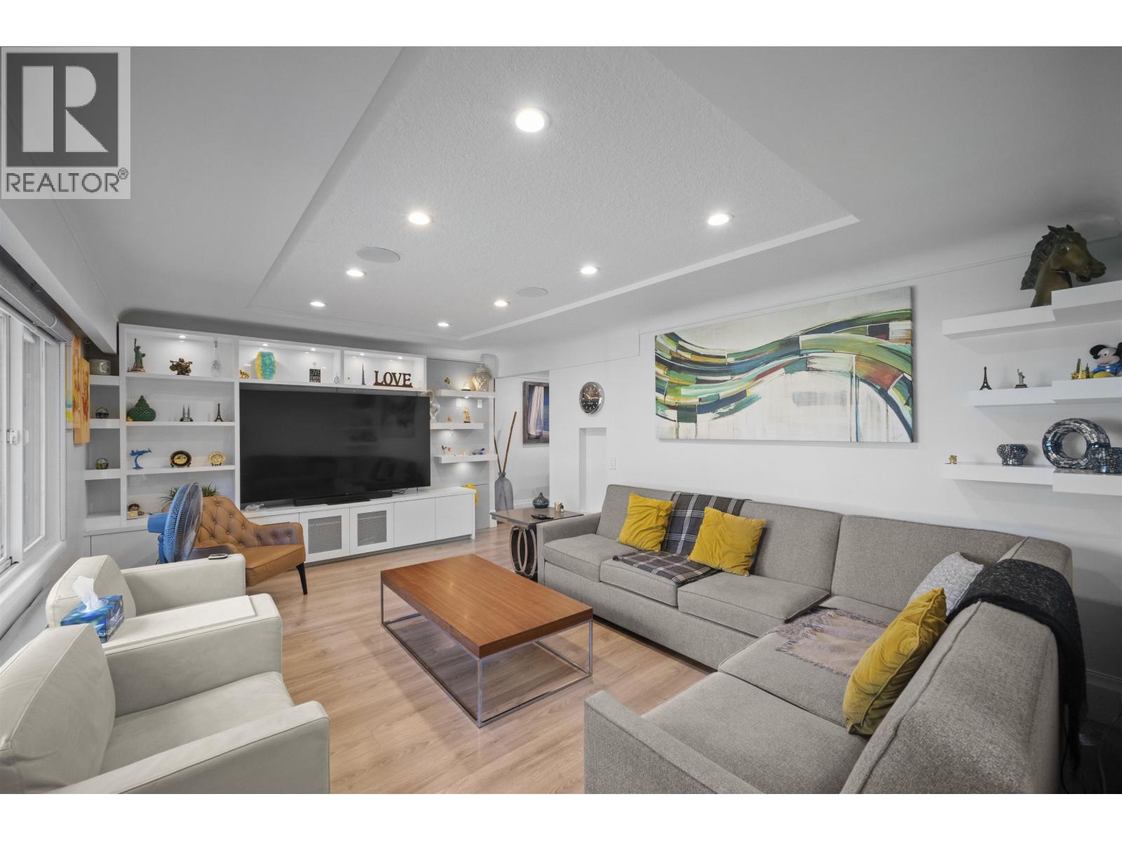 6978 Mckinnon Street, Vancouver, British Columbia  V5S 3G5 - Photo 7 - R3089198