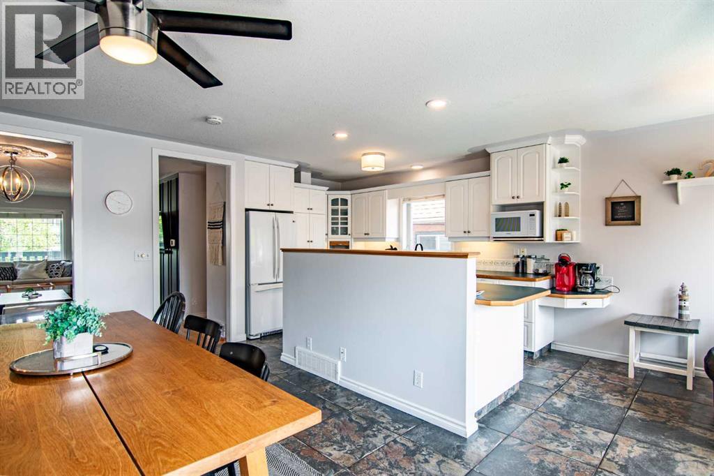 5008 41 Street, Sylvan Lake, Alberta  T4S 1B9 - Photo 13 - A2285838